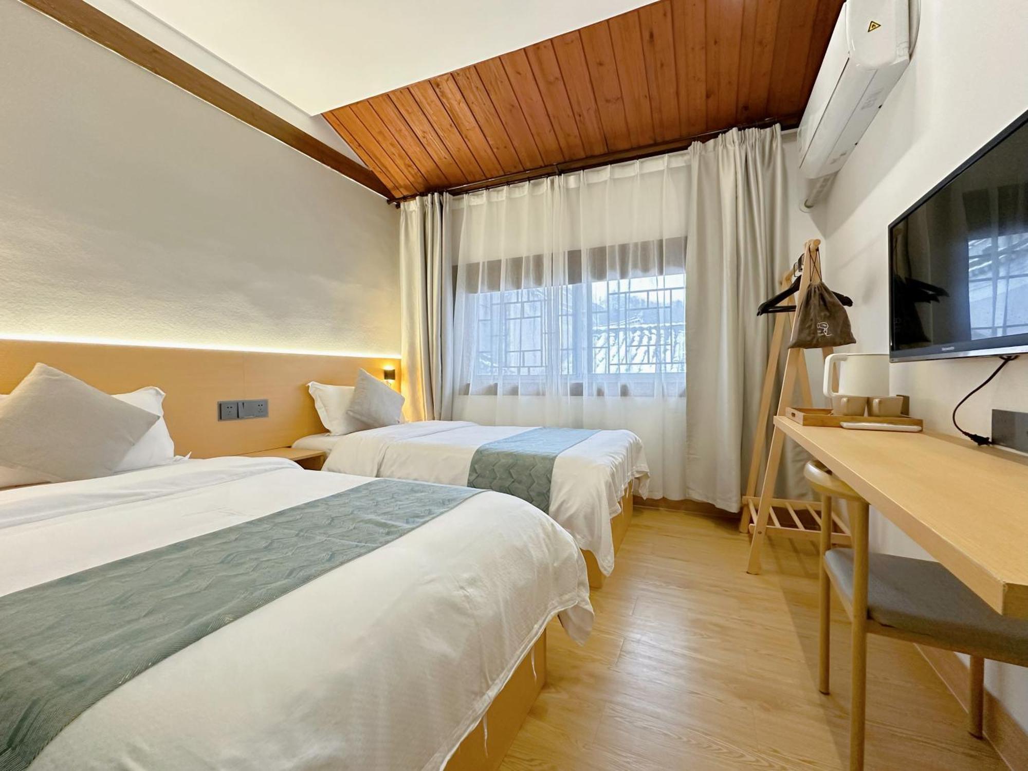 Hemu House Hotel Fenghuang Bagian luar foto